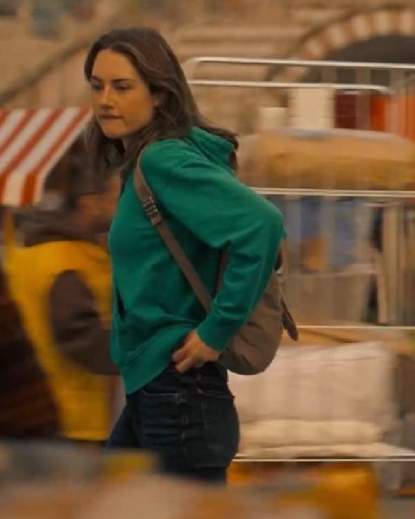 The Twisted Tale of Amanda Knox Grace Van Patten Green Hoodie USA Jackets