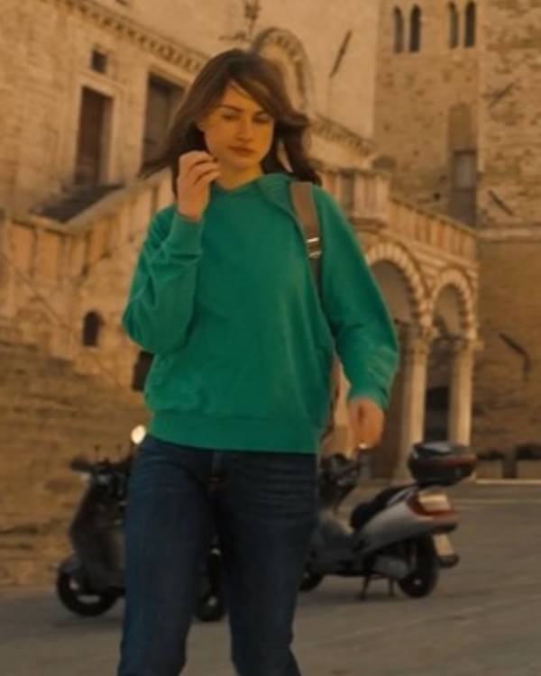 The Twisted Tale of Amanda Knox Grace Van Patten Green Hoodie USA Jackets